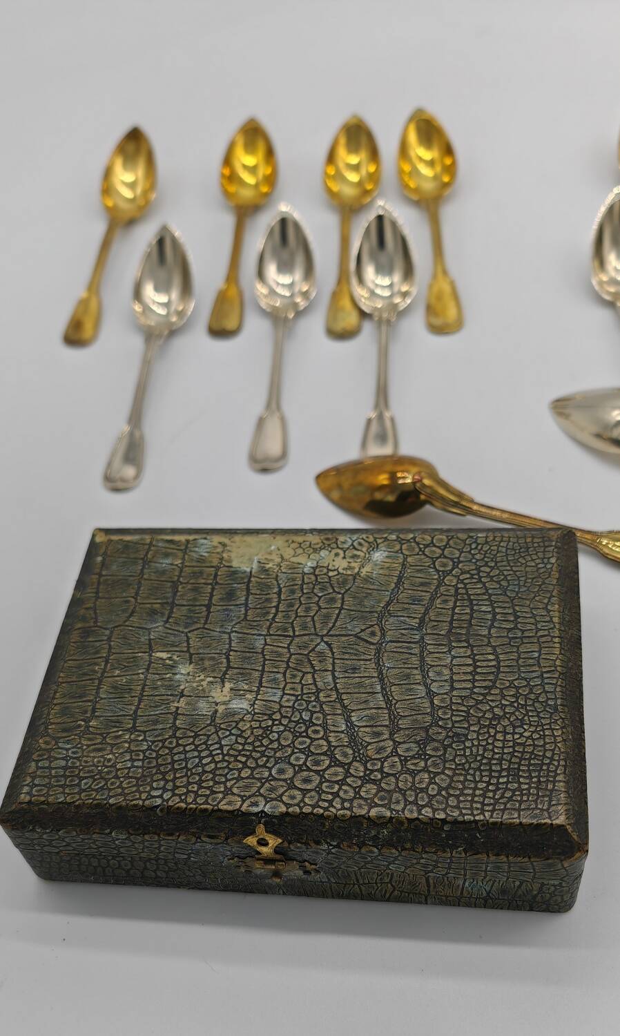Housewife of 12 small spoons in silver metal from ruolz