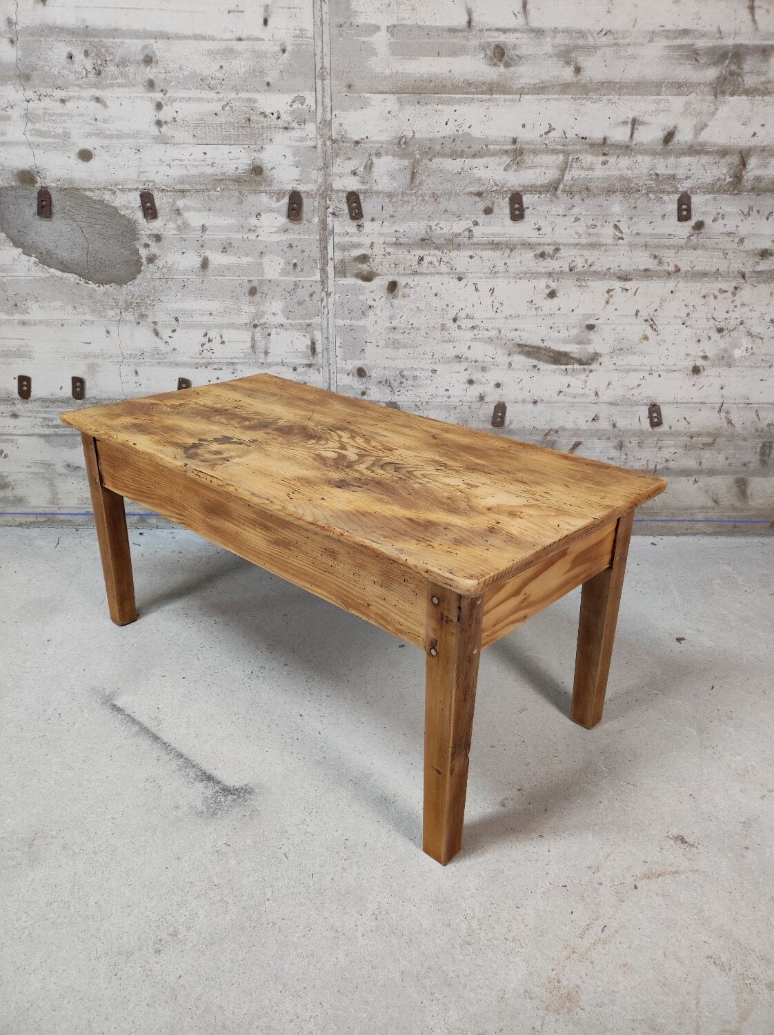 Farmhouse coffee table