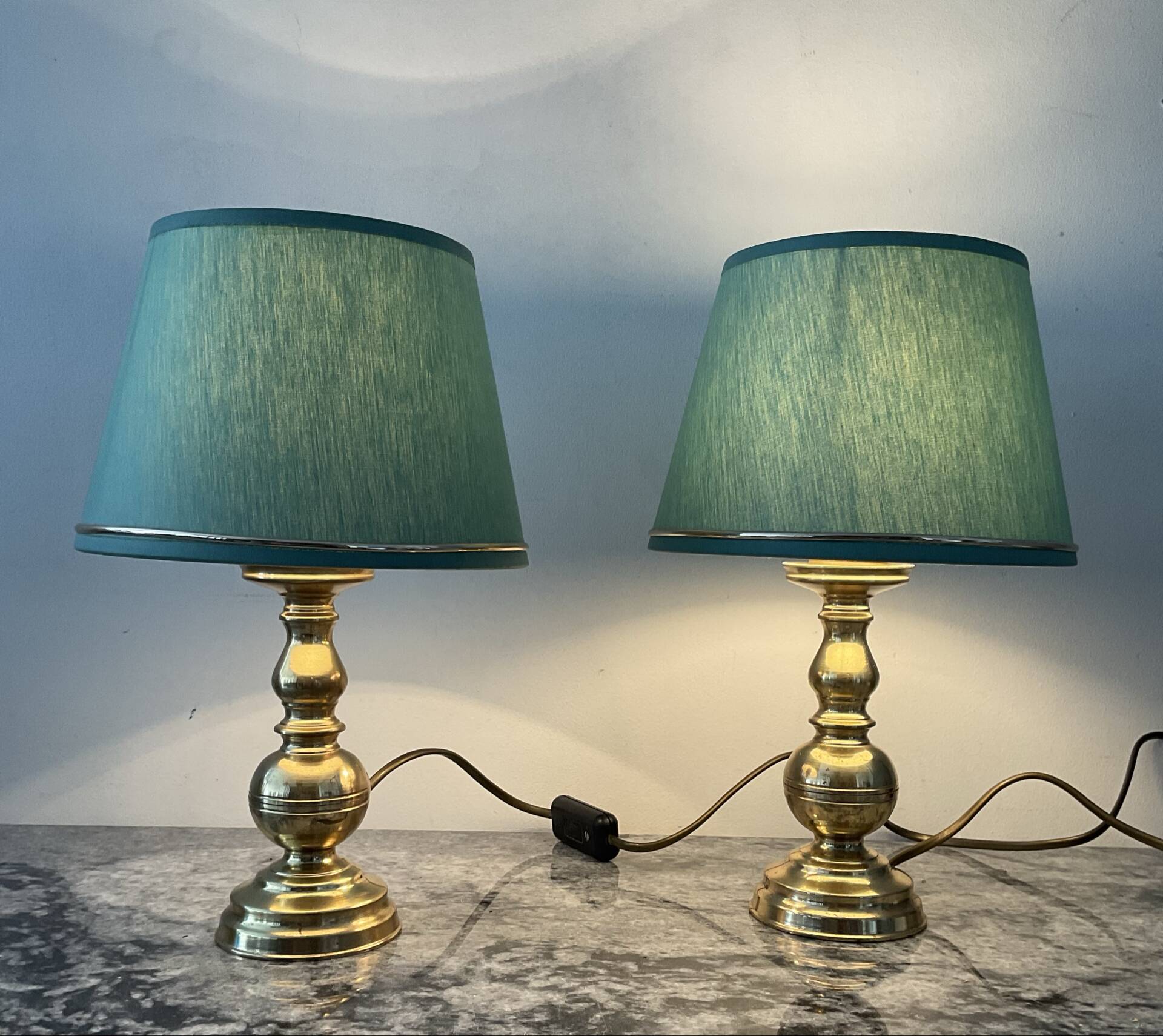Pair of vintage brass lamps from the 70s.