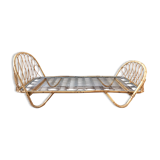 Rattan basket bed