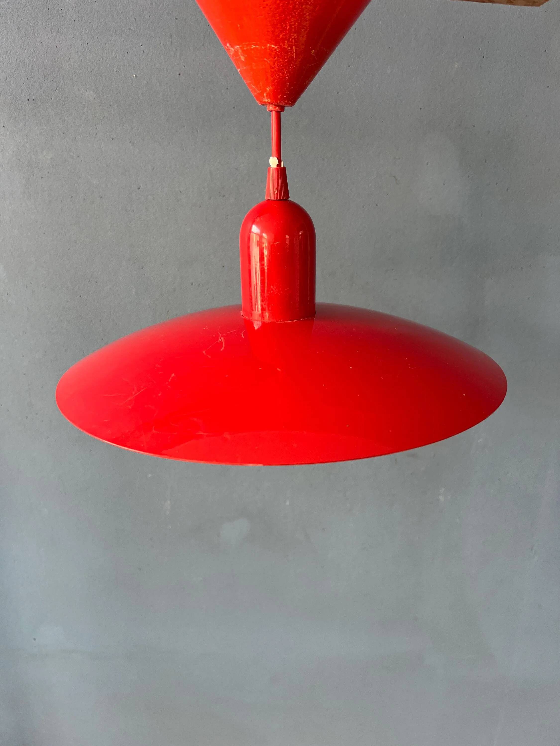 Small vintage Space Age suspension in red metal.