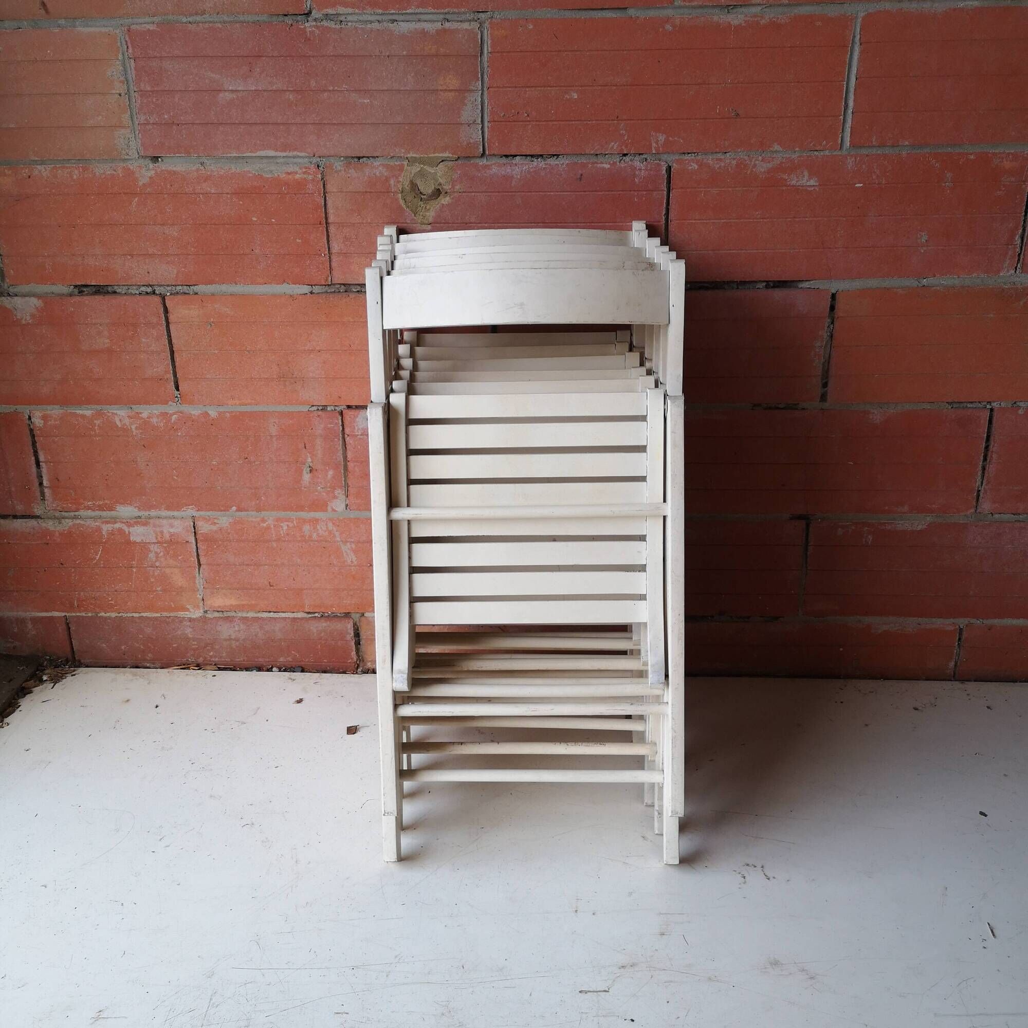 Set of 6 White Wooden Folding Chairs Vintage Scandinavian Style 1980s
