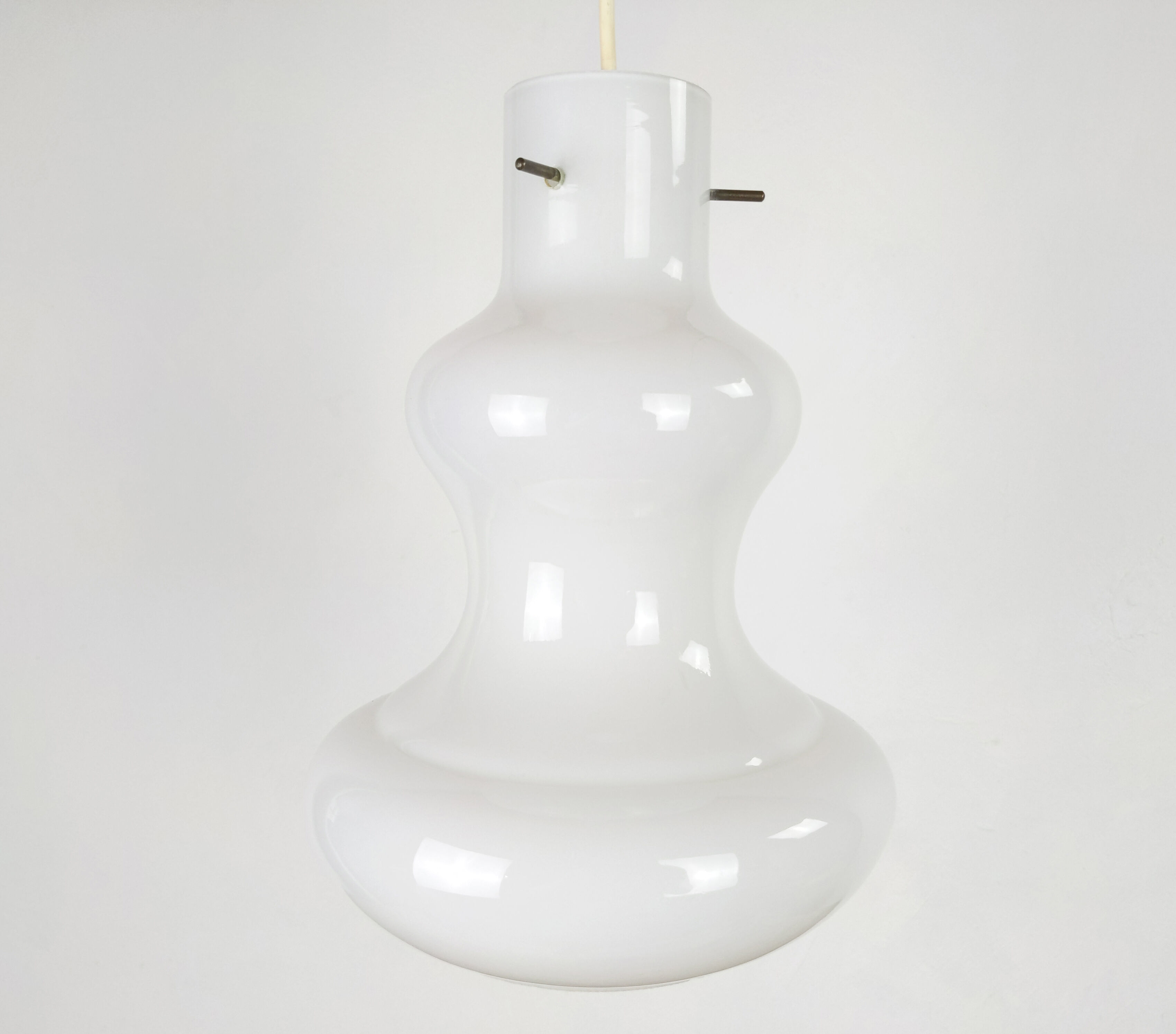 Suspension in white opaline Italy 1960