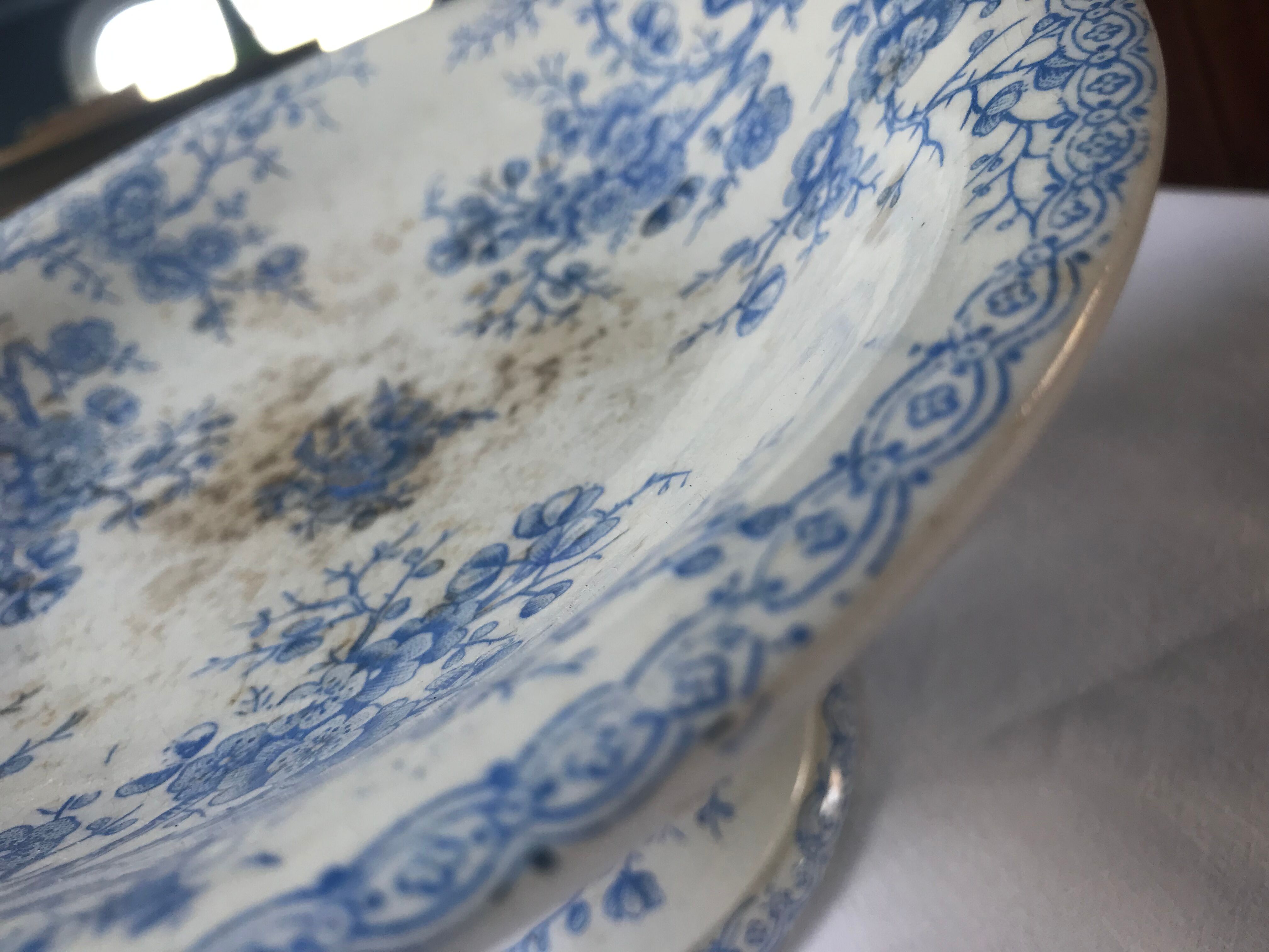 Compotier on piedouche in Gien earthenware