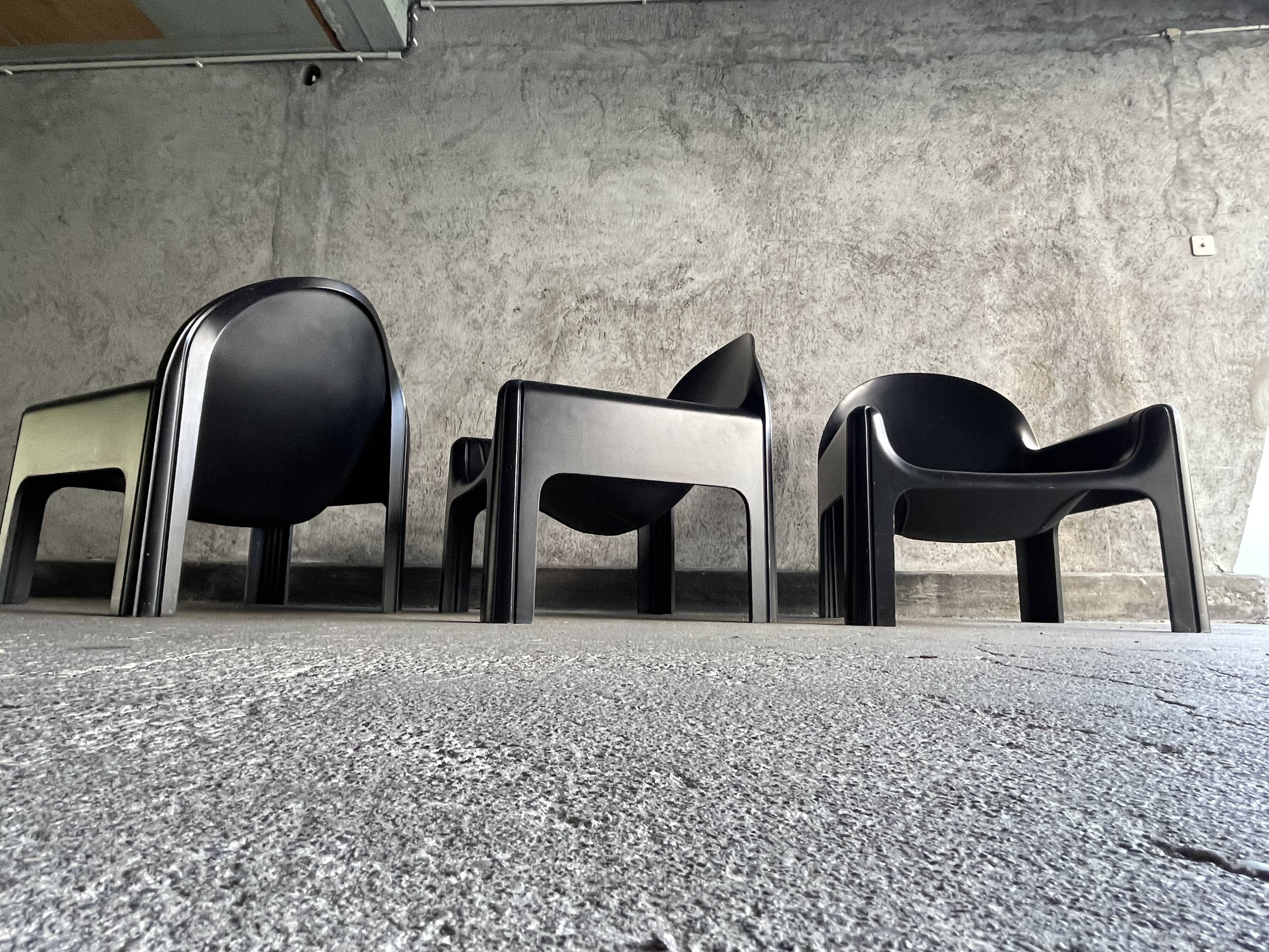 4794 armchair by Gae Aulenti for Kartell