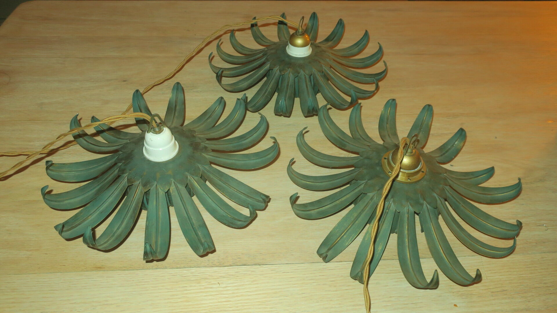 Set of 3 vintage vine leaf shaped pendant lights 1970s