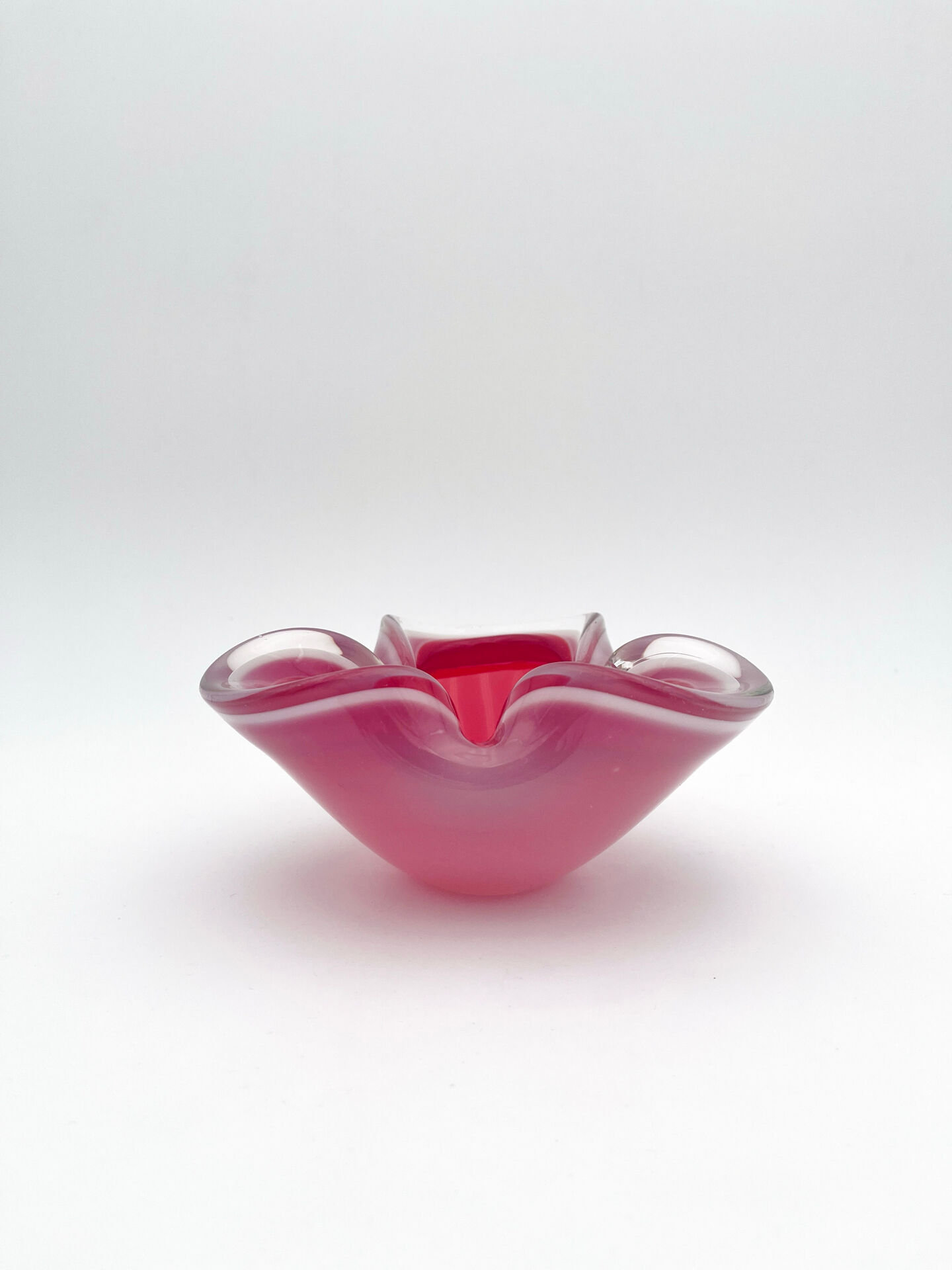 Murano Sommerso Opaline Red Bowl 16cm 882g