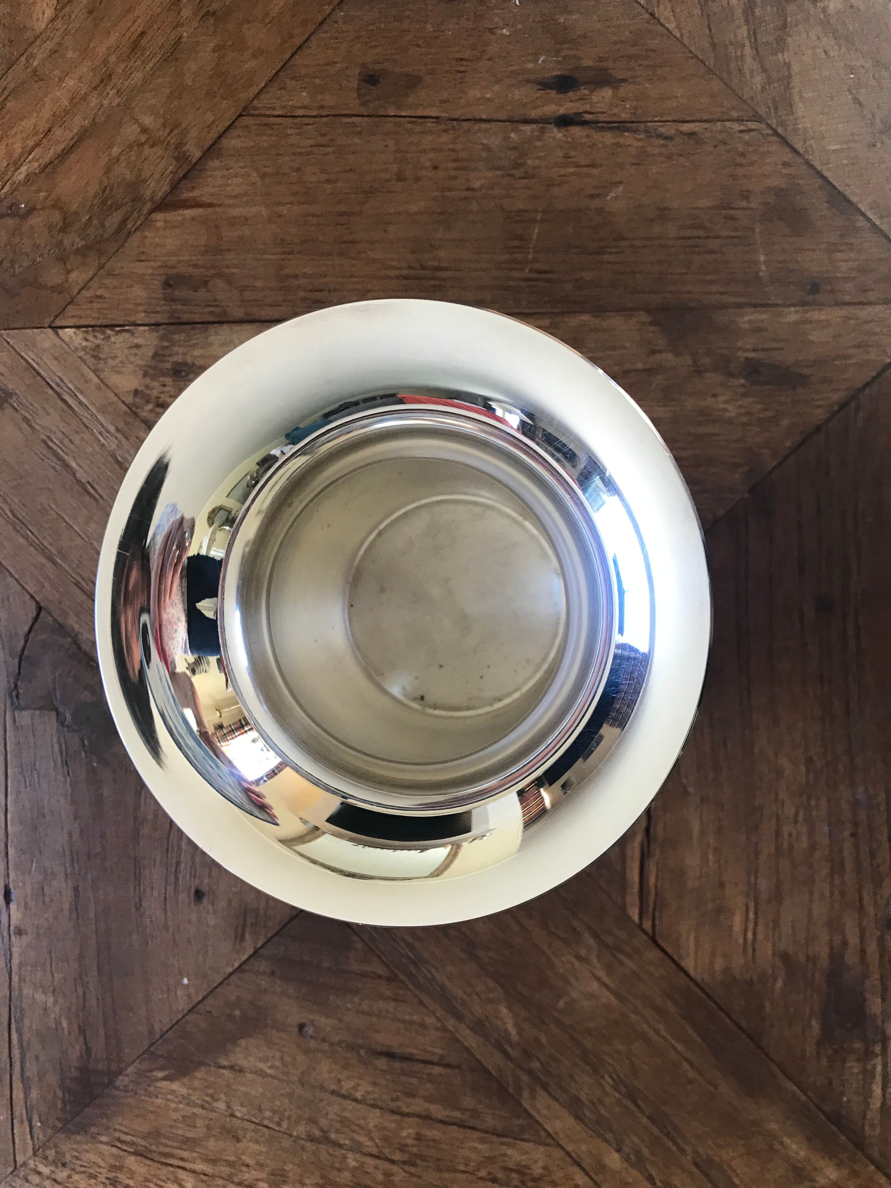 Cigar ashtray silver metal