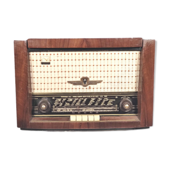 Vintage bluetooth radio: radialva confort vii 1955