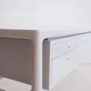 Enfilade en bois peint en gris clair, Helge Vestergaard-Jensen
