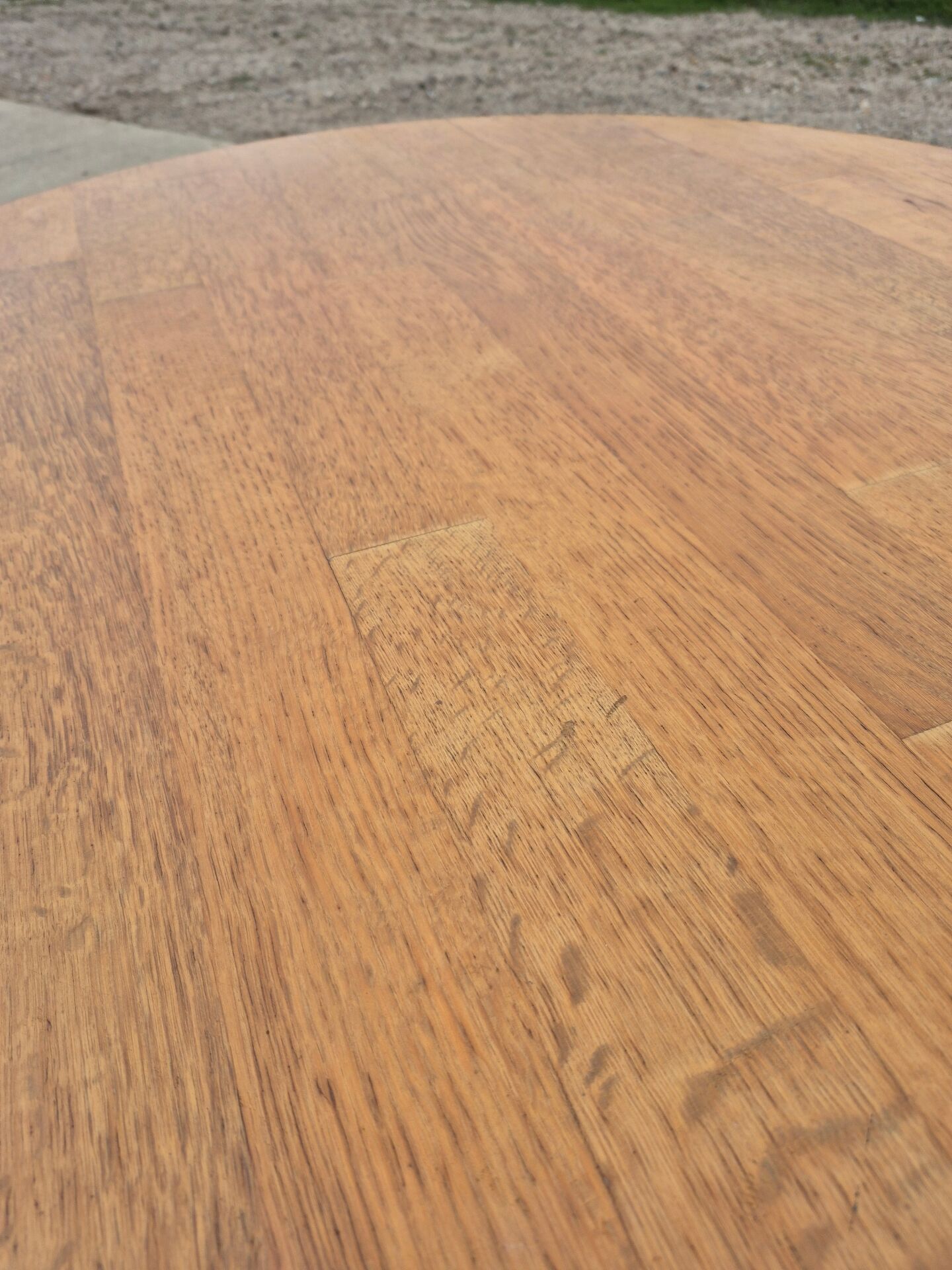 Round 100 cm oak coffee table 1970s