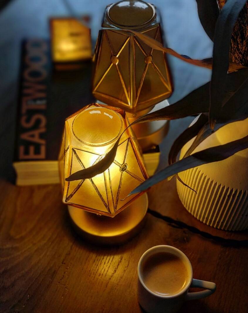 Vintage art deco lamp