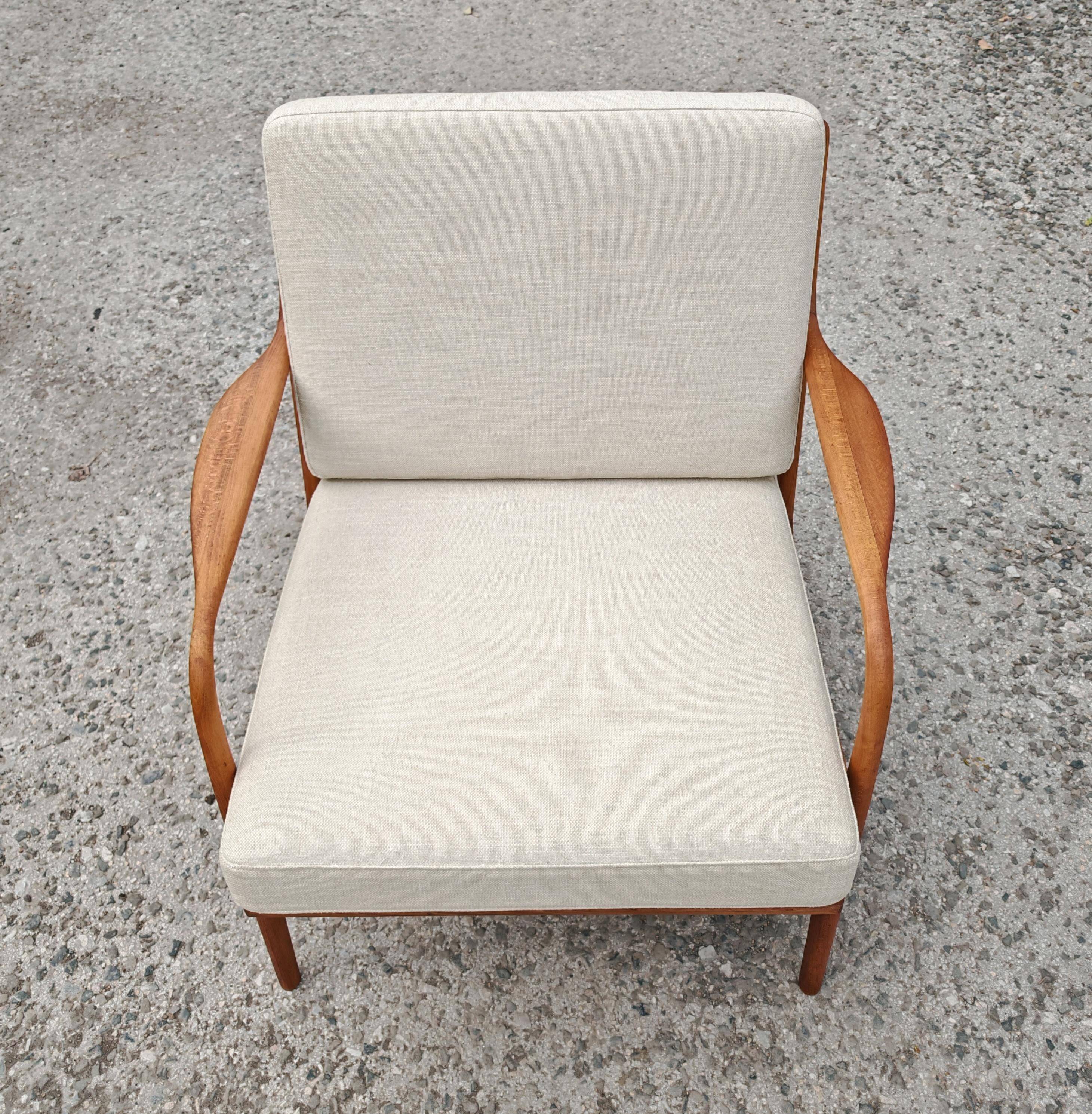 Pair of Mid Century Modern armchairs Adrian Pearsall model 2315-C 1960s