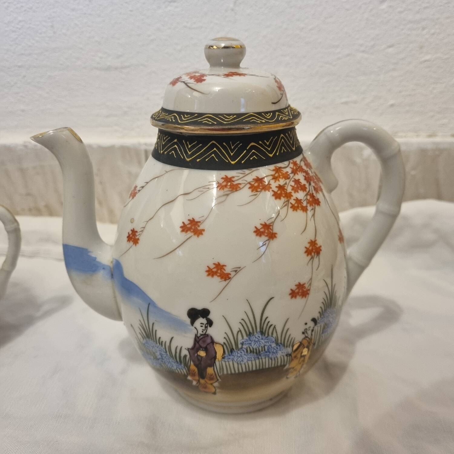 Japanese fine porcelain tea set from 1950