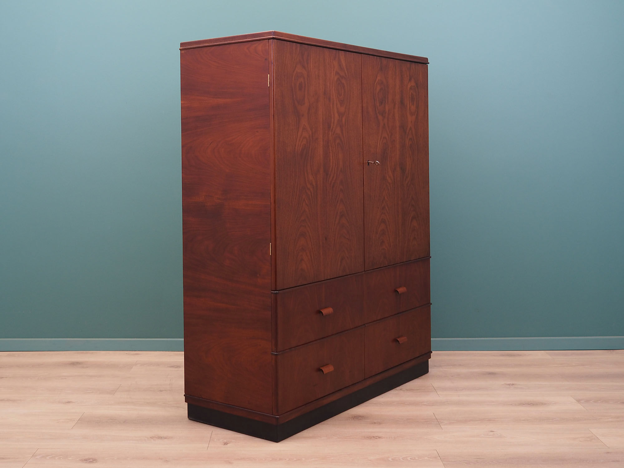 Mahogany wardrobe, Danish design, 1970s, production: Denmark