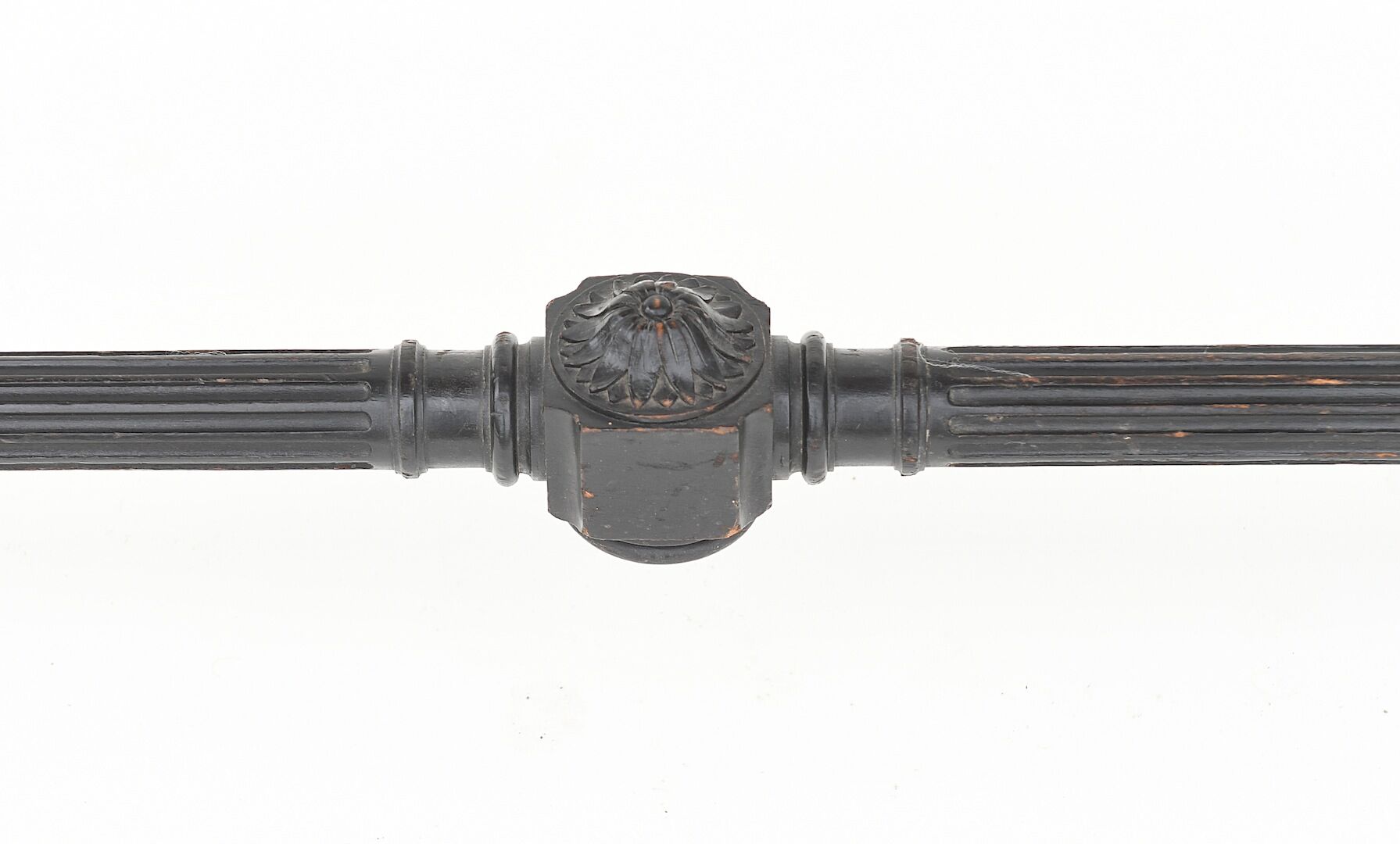 Black laqué wooden console