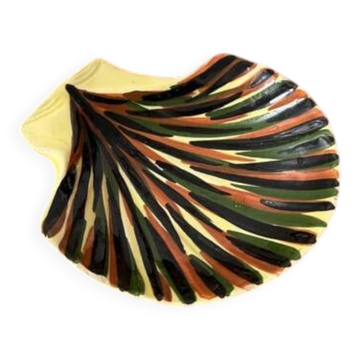 Hand-painted seashell trinket dish