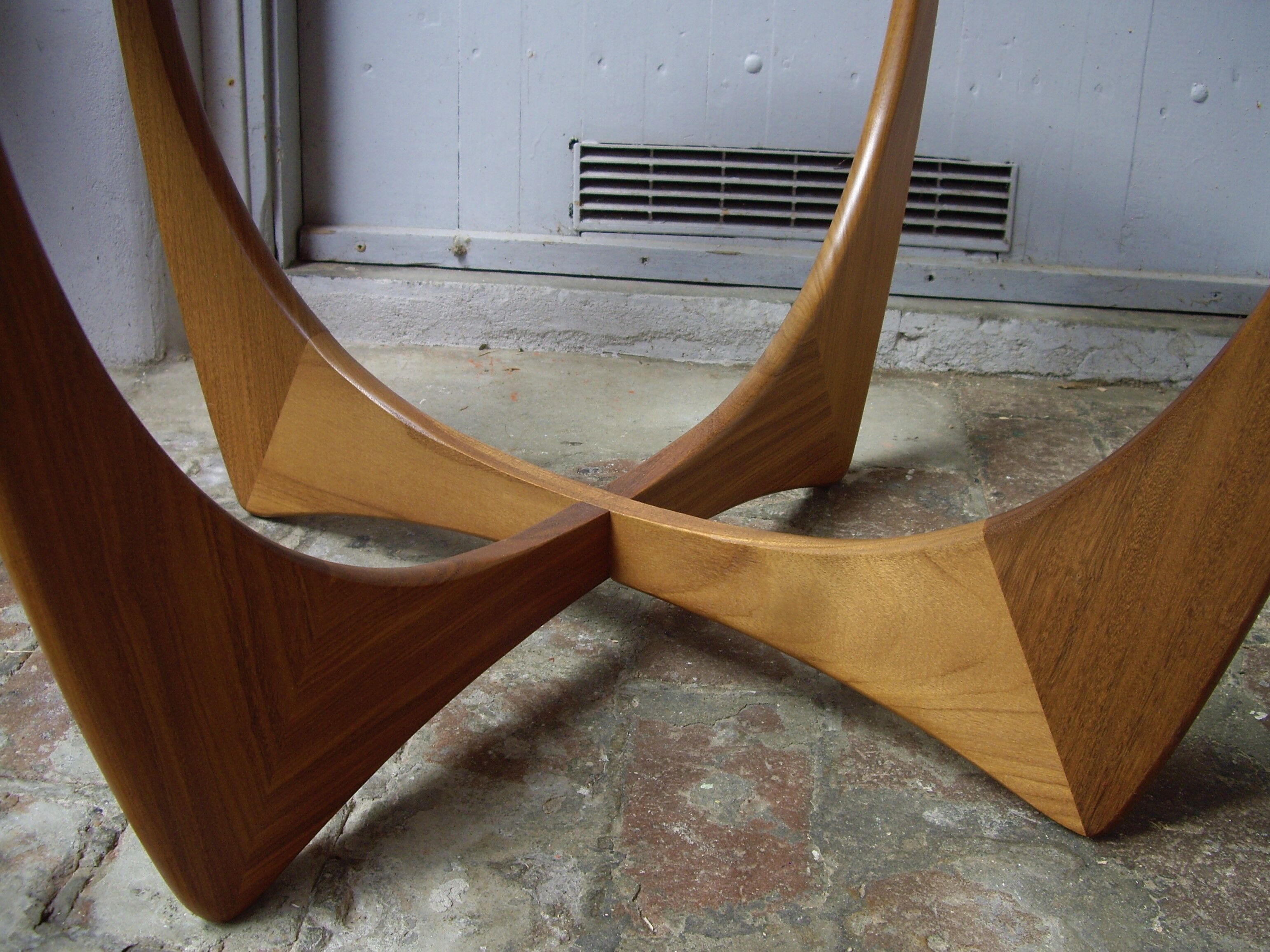 Astro coffee table by Victor Wilkins for G-plan, 1960