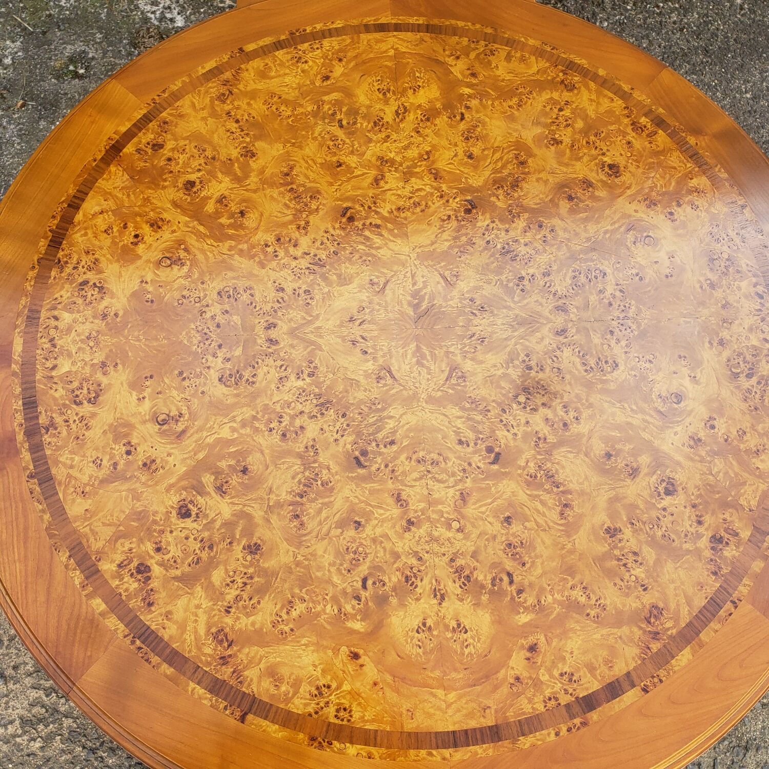 Hot water bottle coffee table