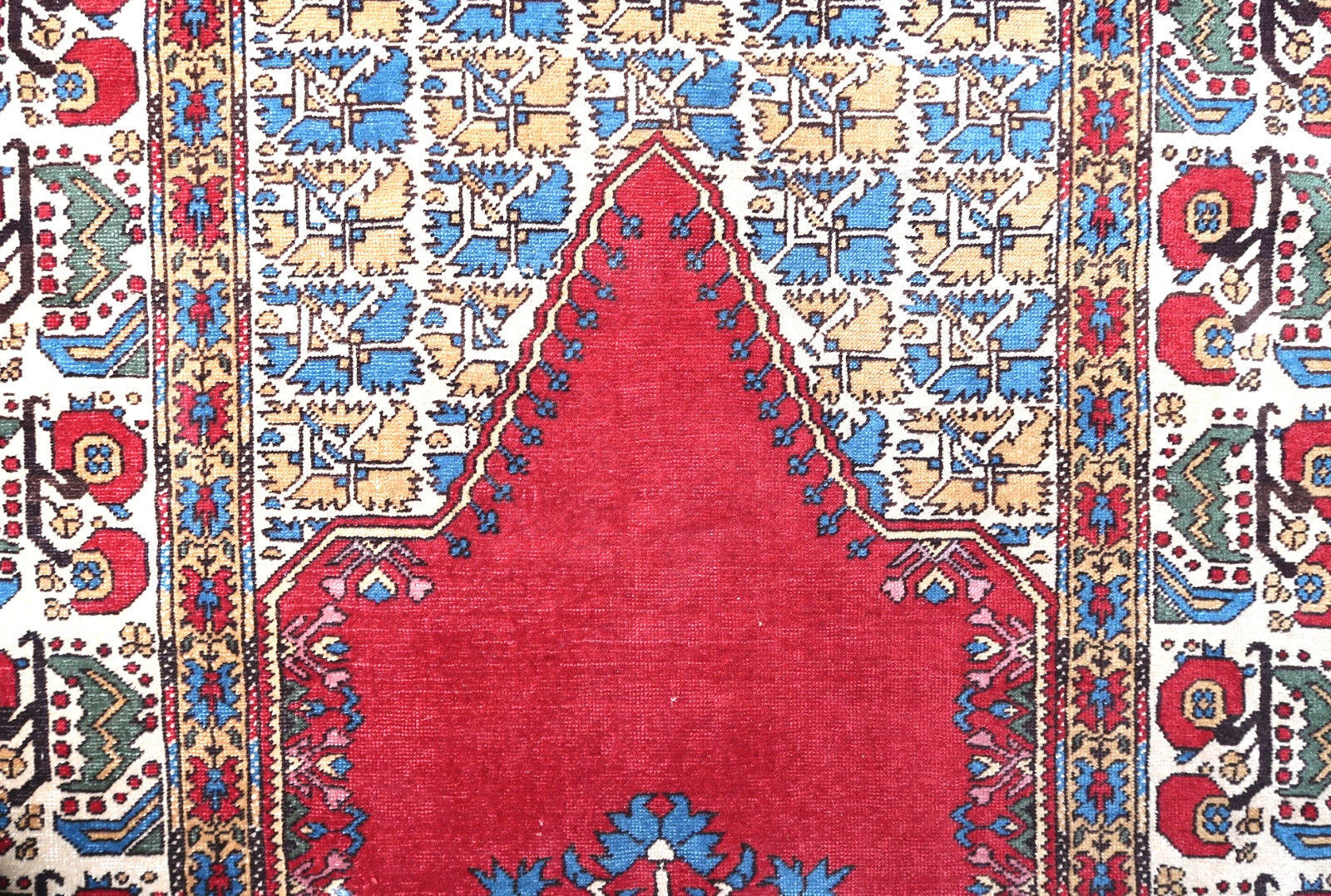 Romanian rug Transylvania 1900