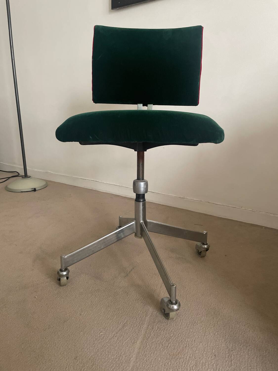 Office chair on wheels from the 60s