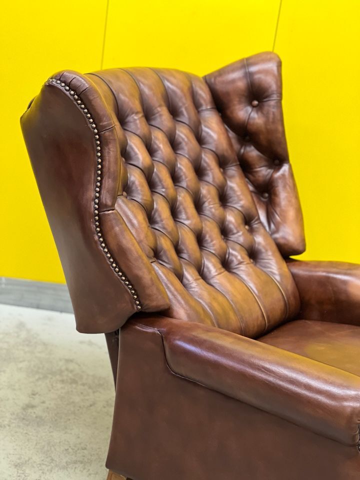 Fauteuil inclinable chesterfield vintage fait main marron