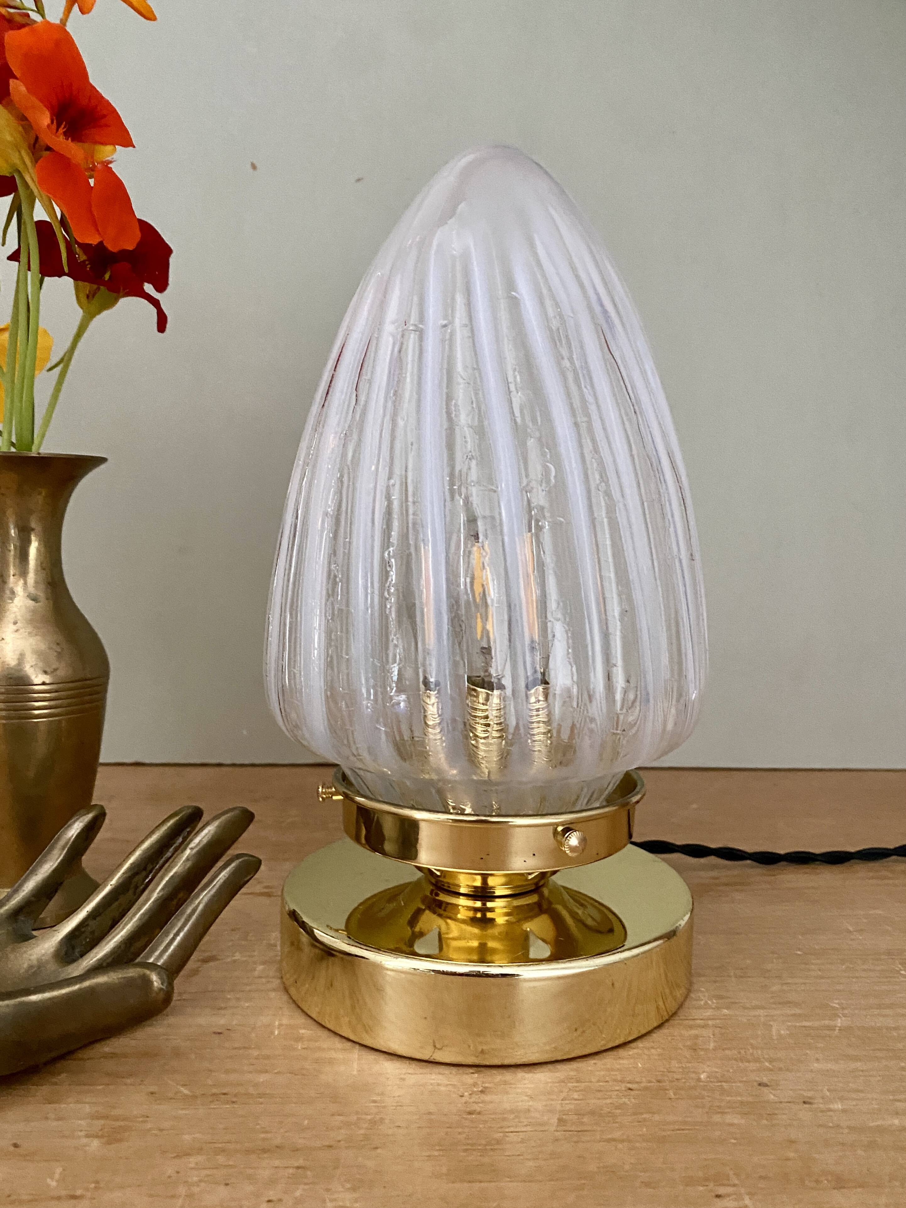 Vintage art deco globe table lamp in milky glass