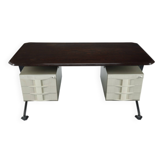 Grand bureau "ARCO" pour Olivetti par BBPR