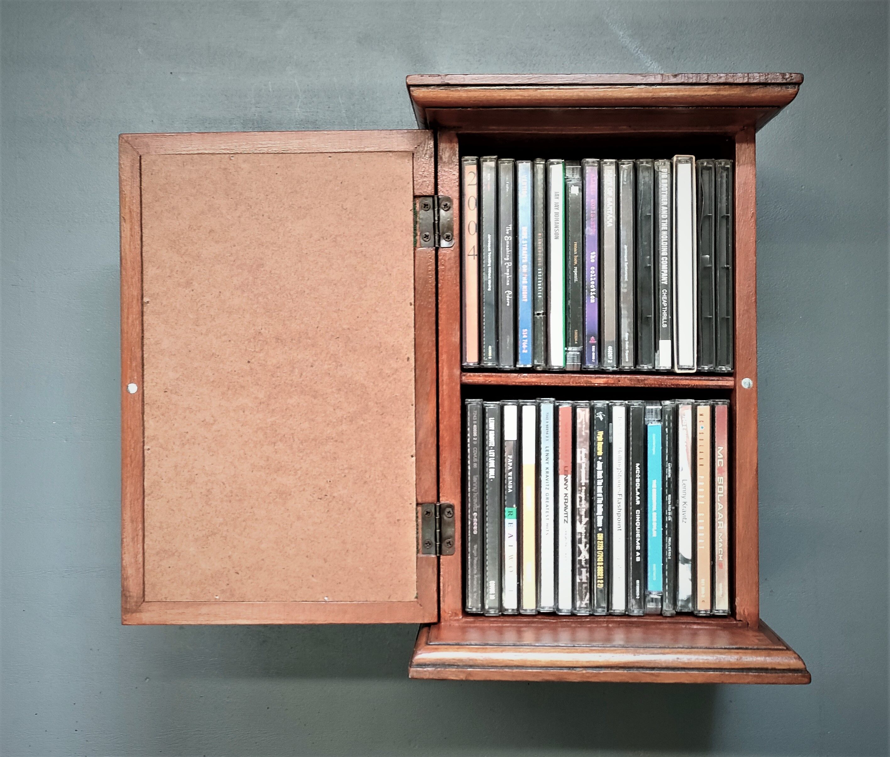 Display chest diorama for cd - billiards club - 80s - england