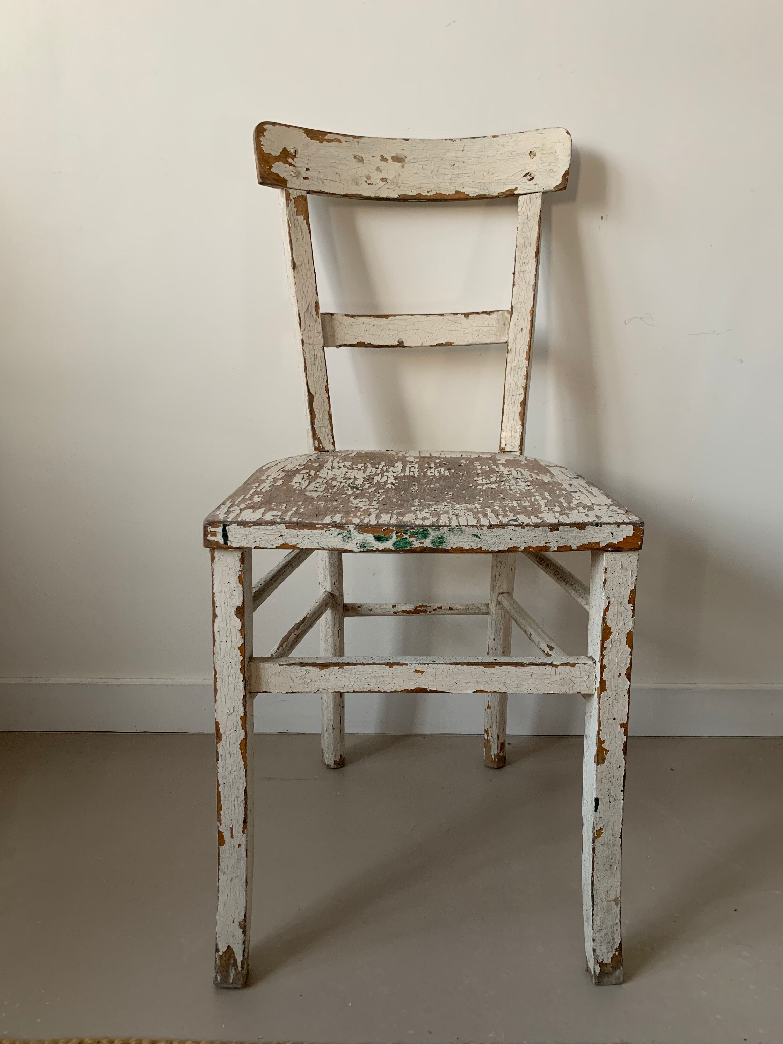 Chaise ancienne