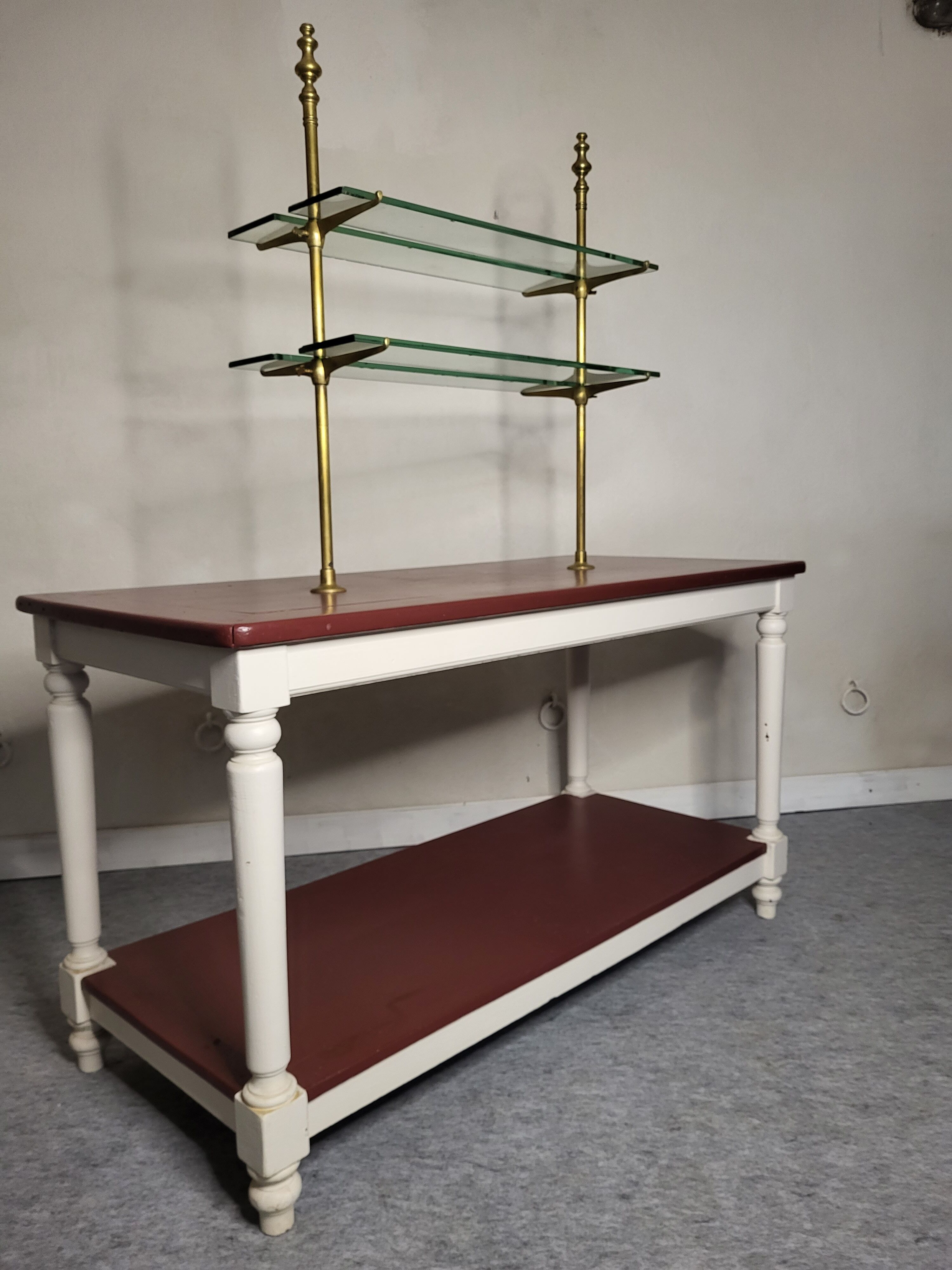 Store window furniture 30s