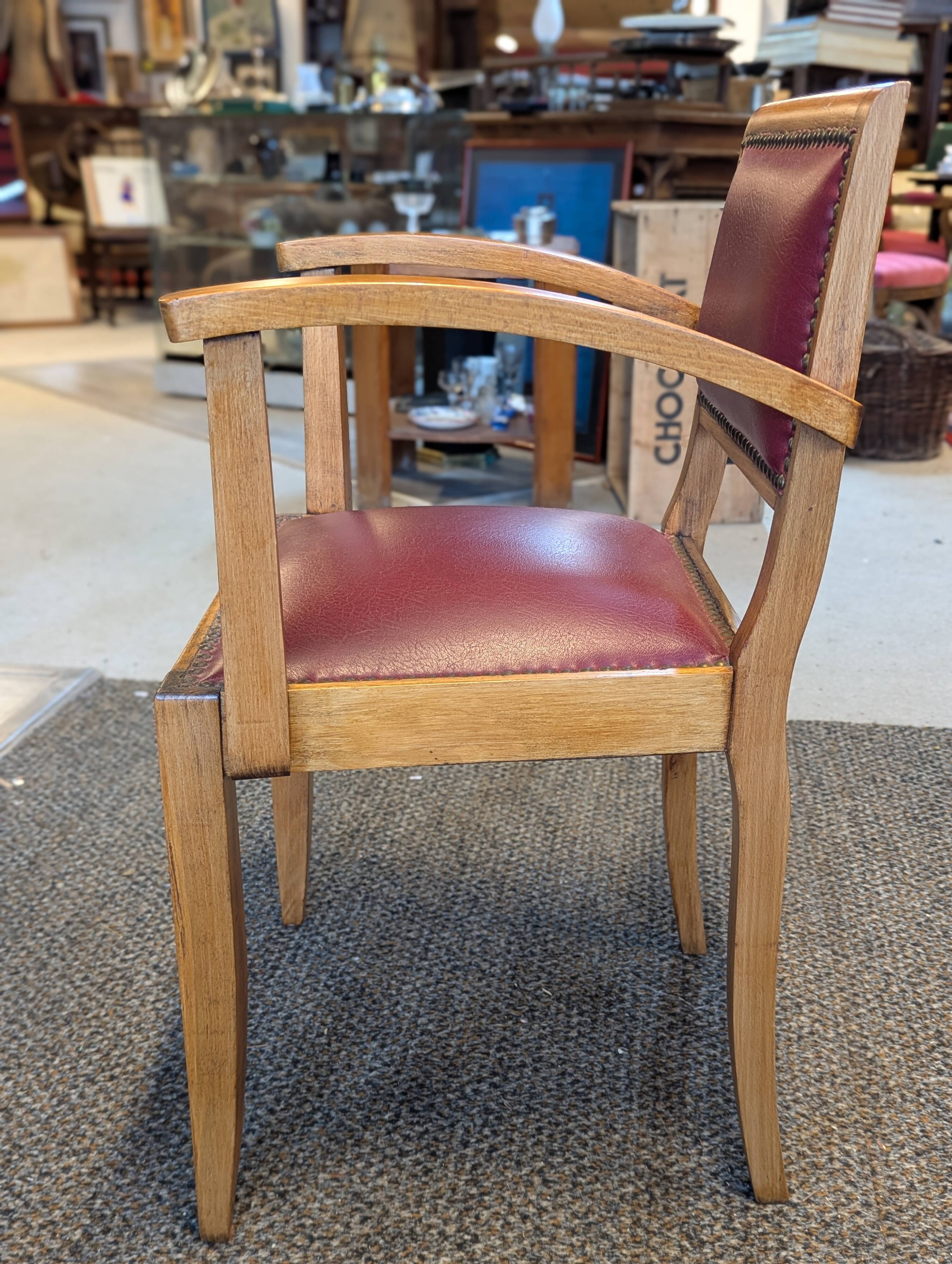 Bridge chair