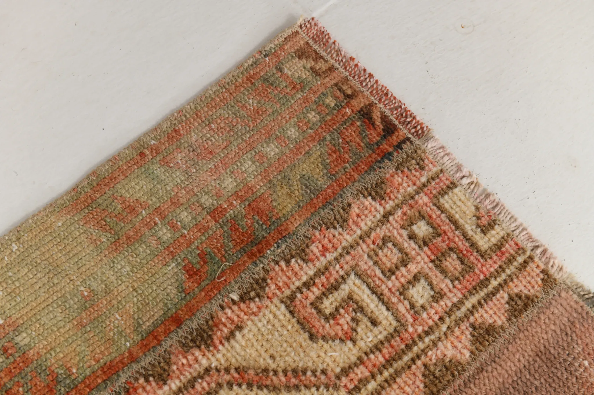 Red Brown Persian Runner Rug, Vintage Handmade Hallway Decor, 72x278cm