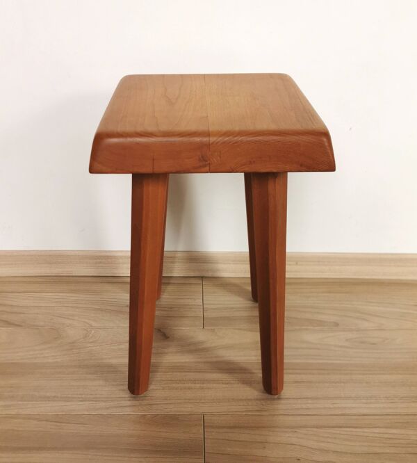 Tabouret en orme S01 design Pierre Chapo 1960