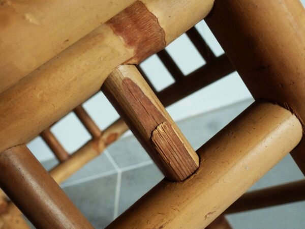 Table d'appoint en bambou, table basse bambou, tabouret bambou.