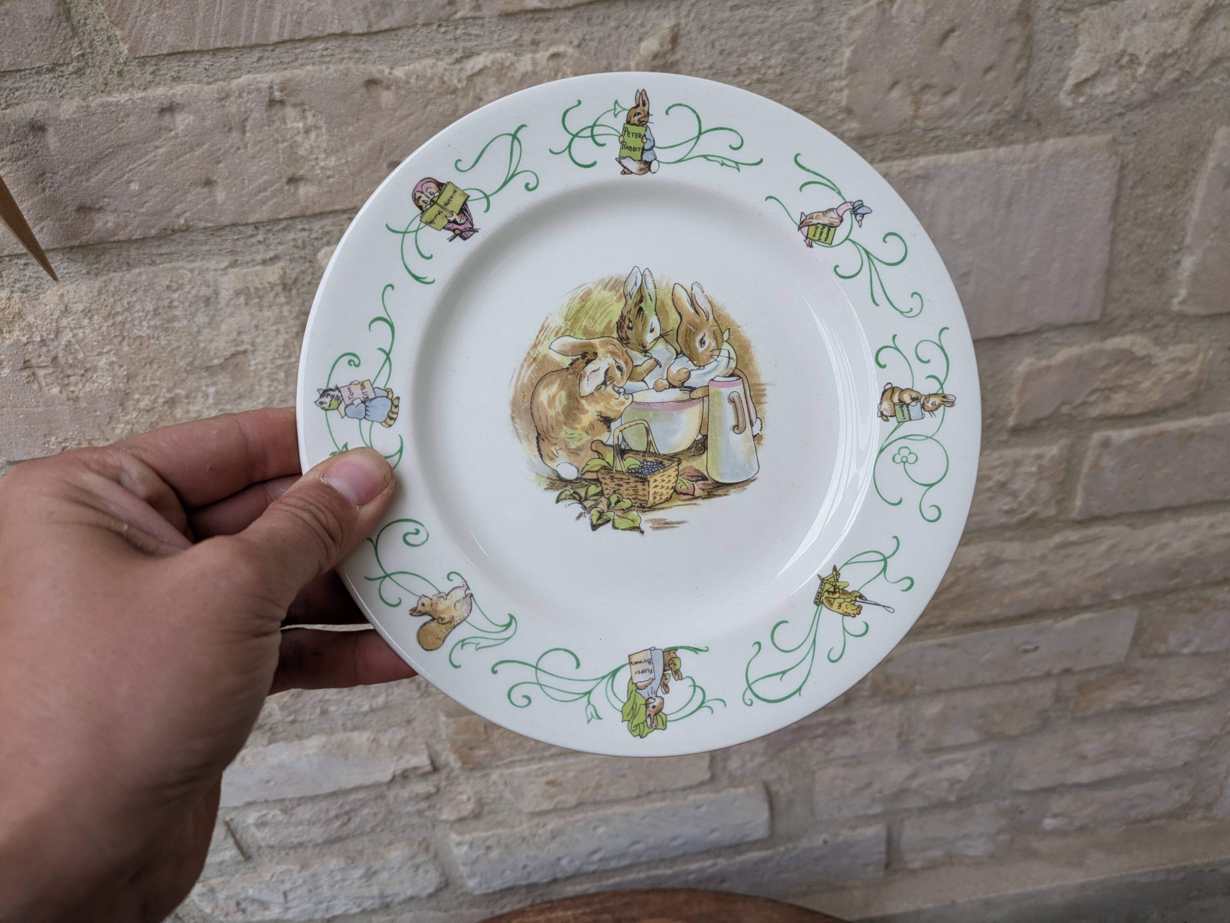 21cm plate Peter Rabbit Wedgwood Barlaston England Beatrix Potter