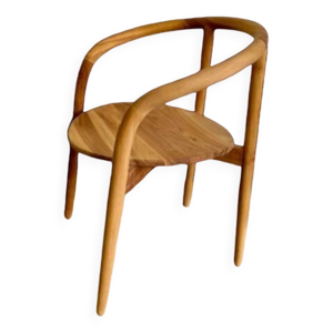 Chaise en bois avec assise