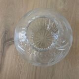 Chiseled crystal ball vase with flower decoration