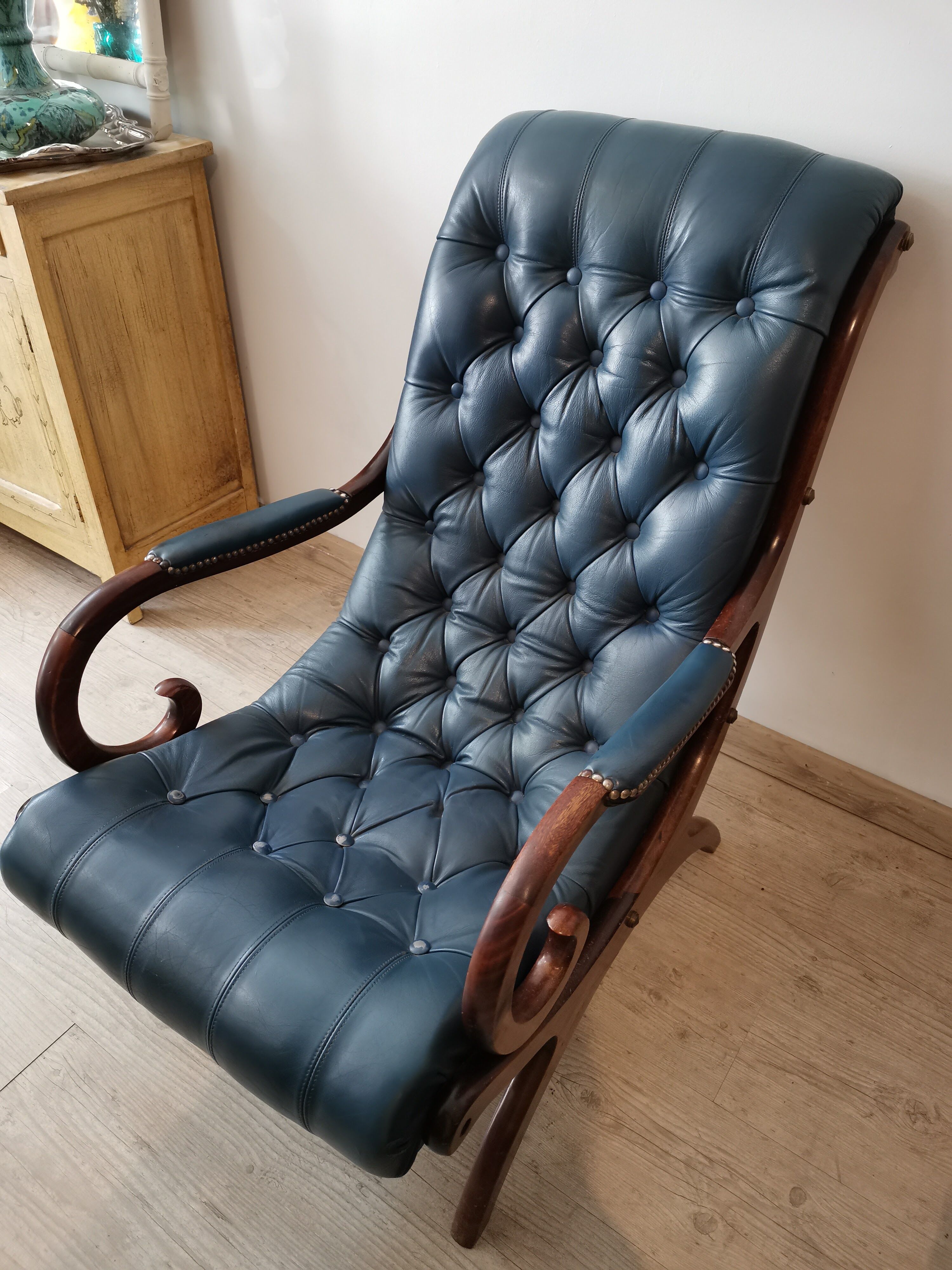 Victorian Armchair in English style