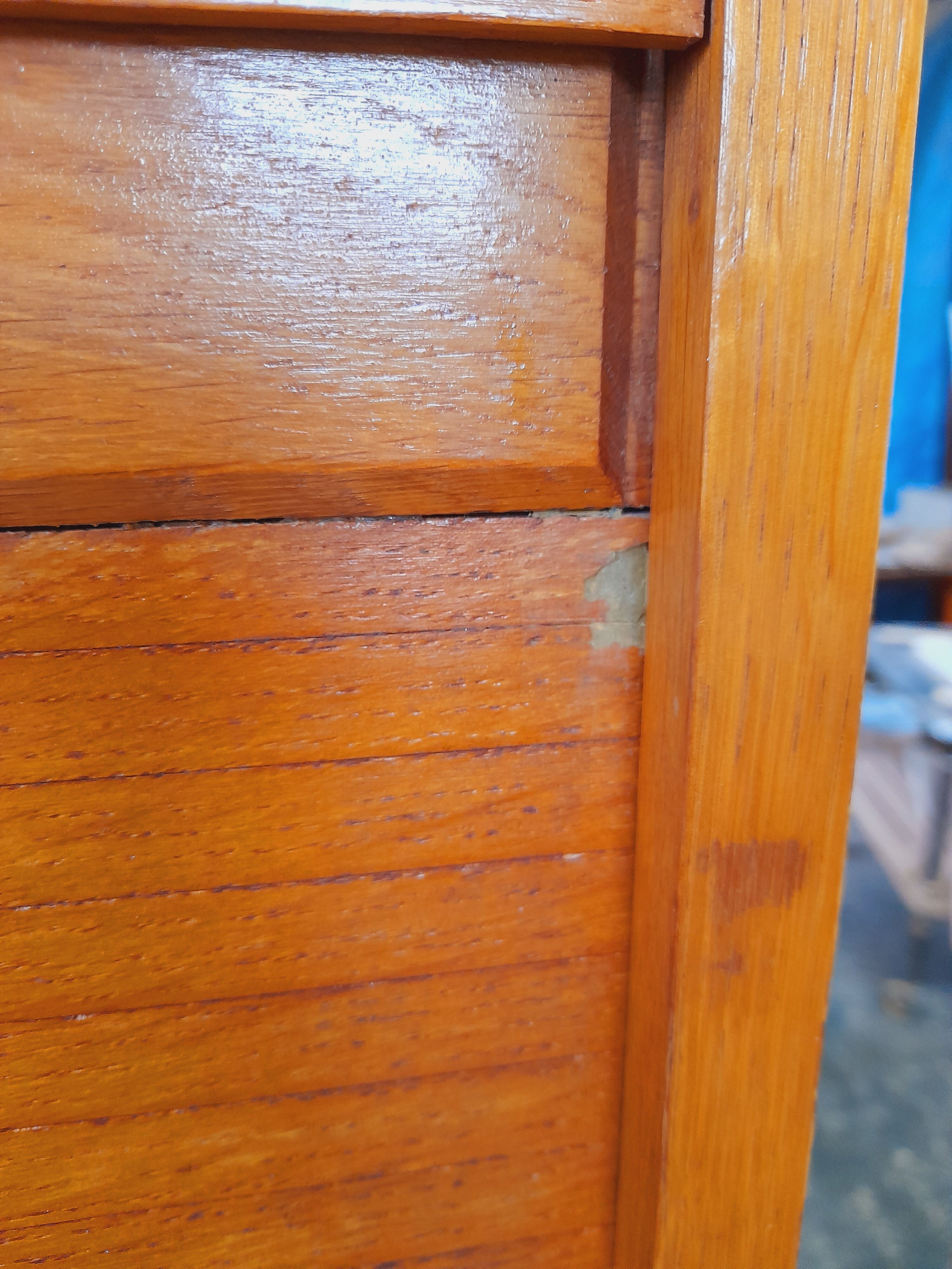 Wooden curtain binder