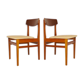 Lot of two scandinavian teak chairs