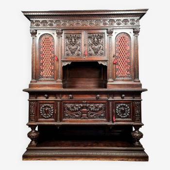 Renaissance castle sideboard in walnut with brown patina circa 1850