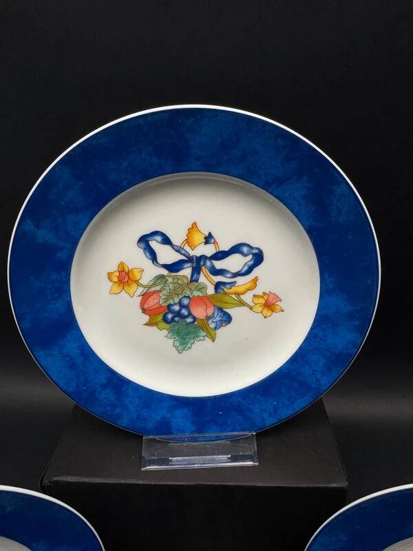 6 Bernardaud Limoges Borghese dessert plates with blue rim and fruit ribbon