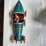 Old tin car