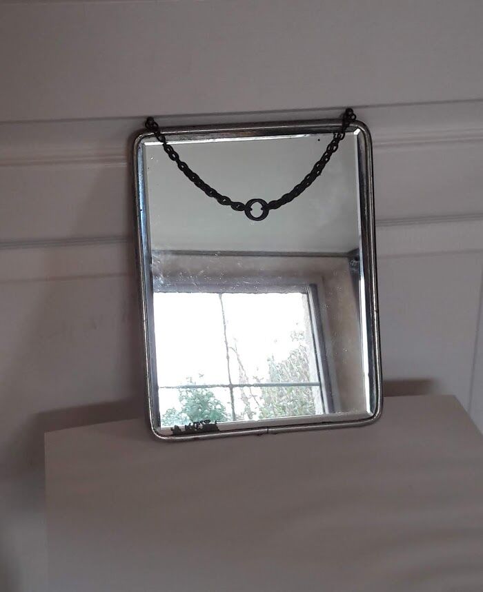 Beveled mirror 28x21cm