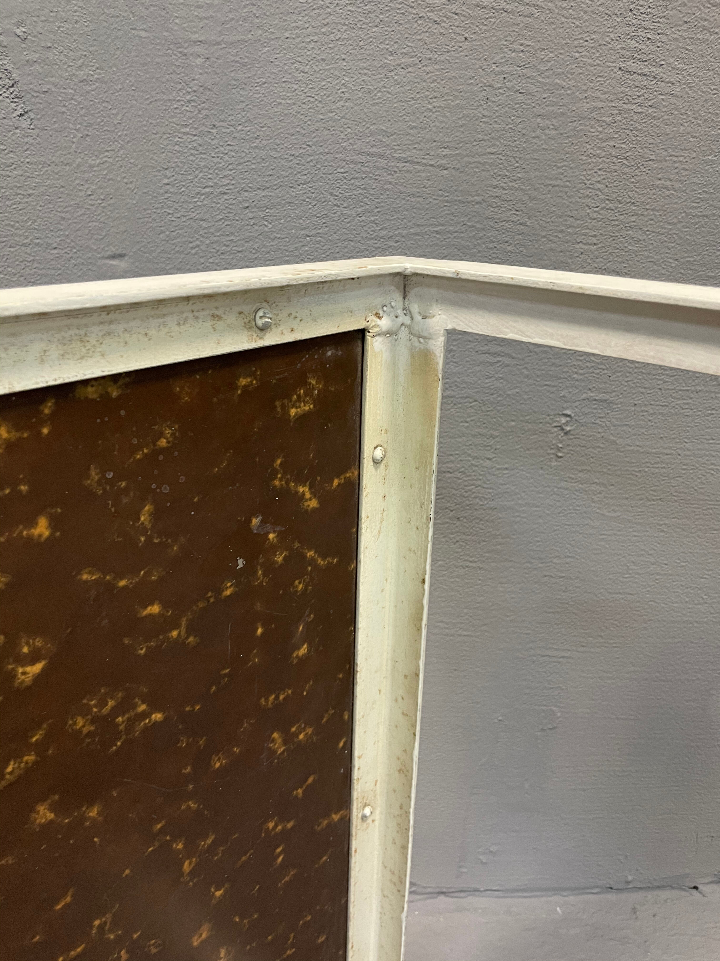 Modèle "T angle" coffee table by Florence Knoll Basset