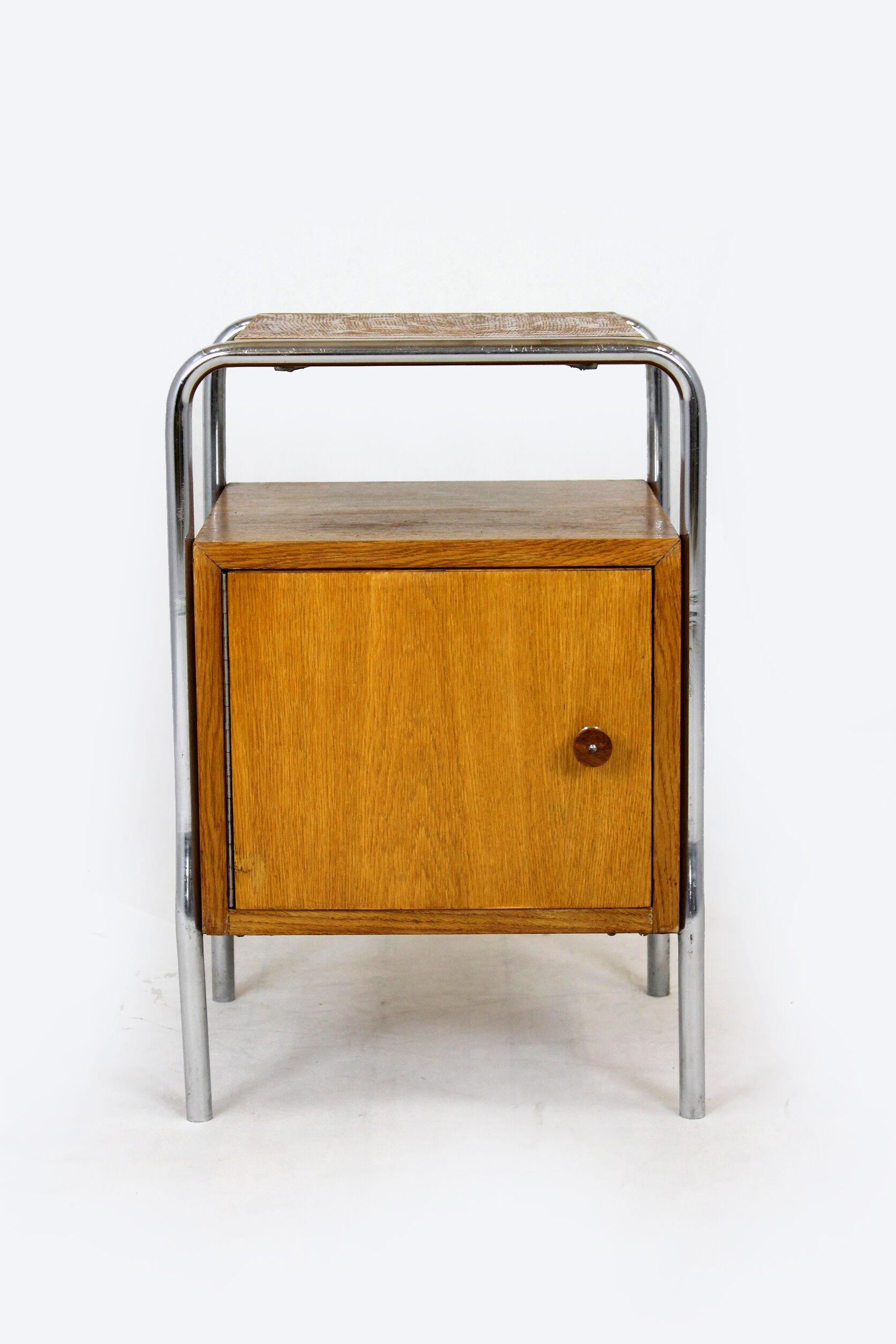 Bauhaus bedside table in chromed tubular steel, 1940s