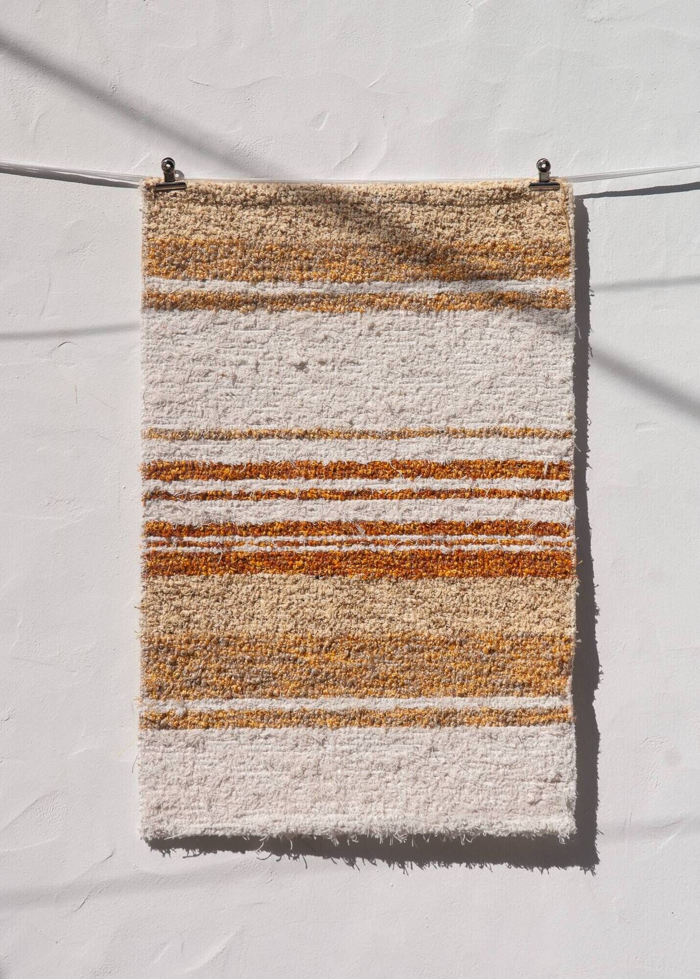 Tapis artisanal tissé main en coton recyclé - 40 x 60 cm