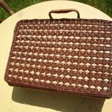 Wicker picnic basket