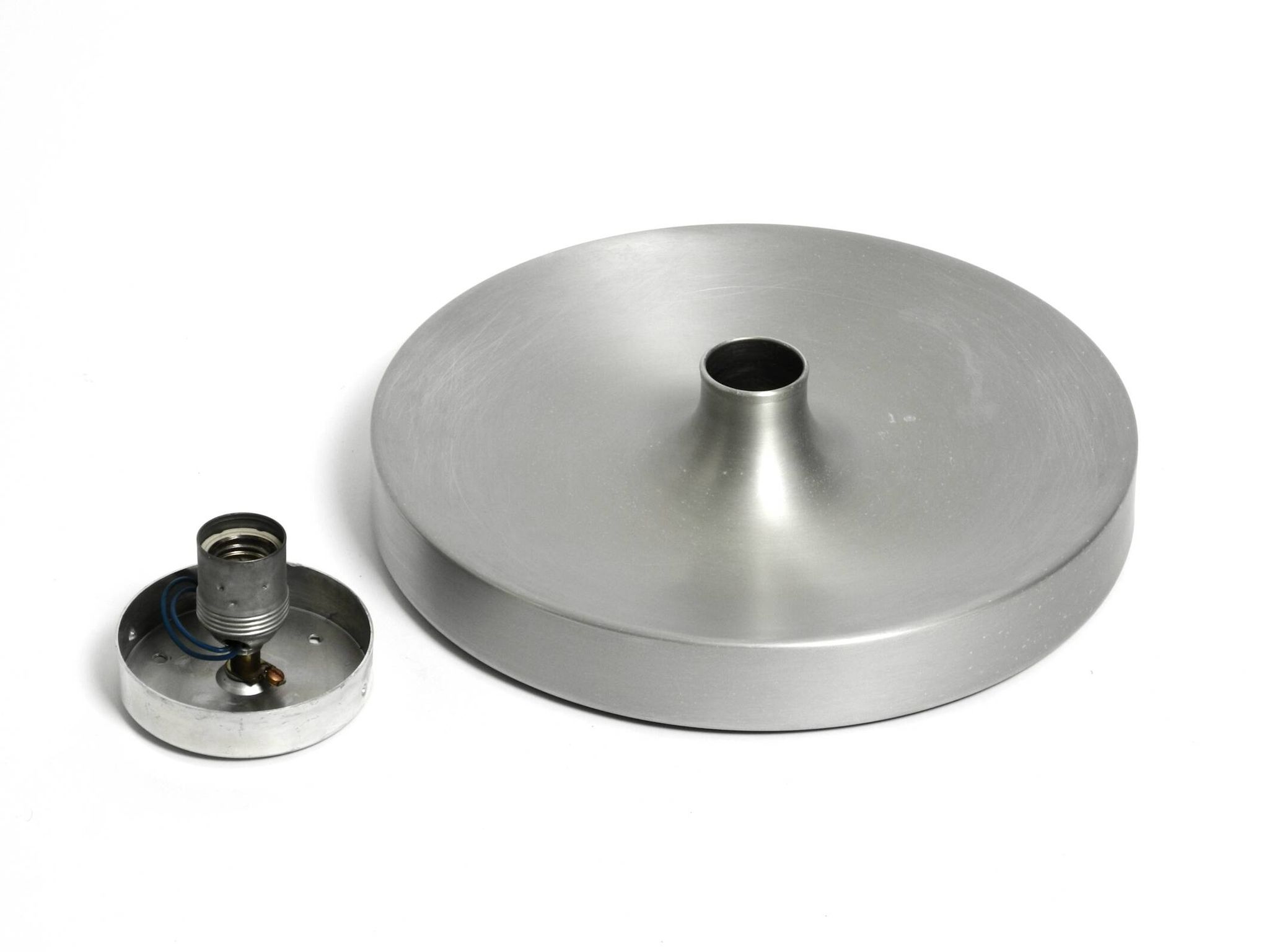 1960s round large Space Age Pop Art aluminum ceiling or wall lamp